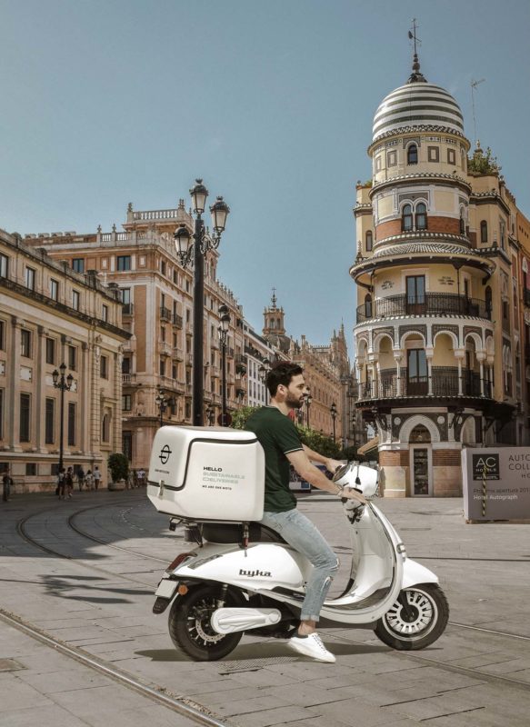 Byka by ONE MOTO - the all electric delivery bike.
